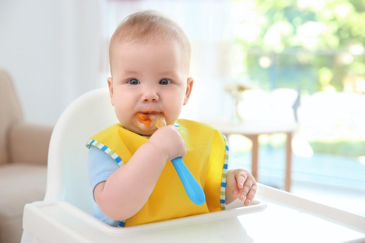 三种水果堪称“积食加速器”小孩子要注意了